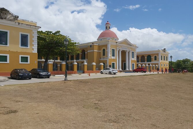 Old San Juan & Santurce History City Tour & Street Art