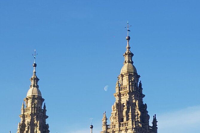 Old Town of Santiago De Compostela Walking Tour