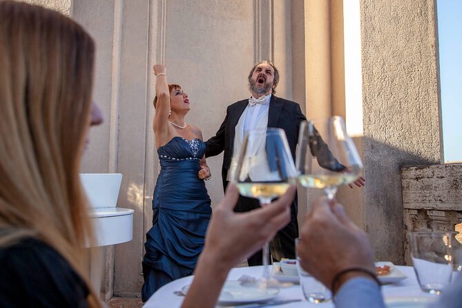 Open-Air Opera Concert With Terrace Aperitif in the Heart of Rome