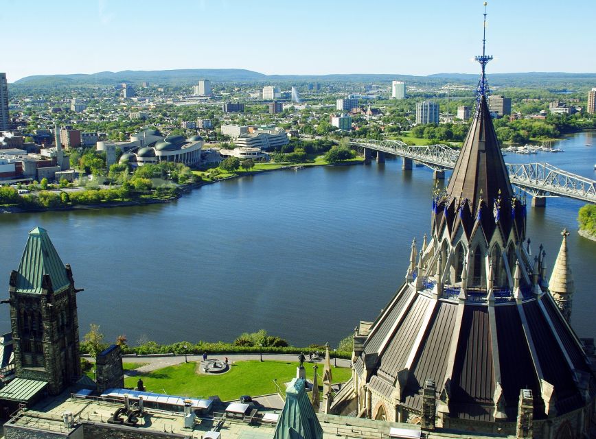 Ottawa Private Tour With a Local