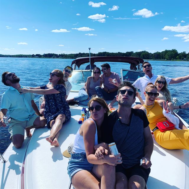 Ottawa: Yacht Cruises on Ottawa River – Wed, Thu, or Fri