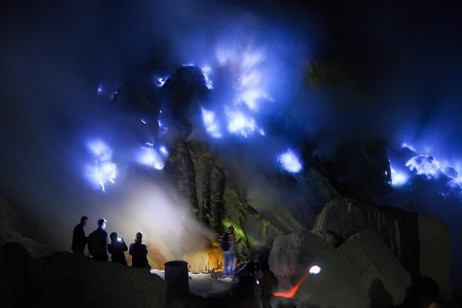 Overnight Mount Ijen Blue Fire Trek Tour From Bali (Private-All Inclusive)