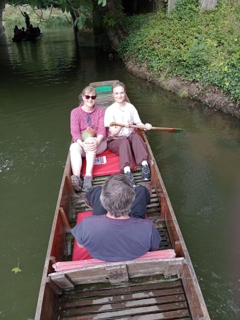 Oxford: Chauffeured Punting River With Optional Walking Tour