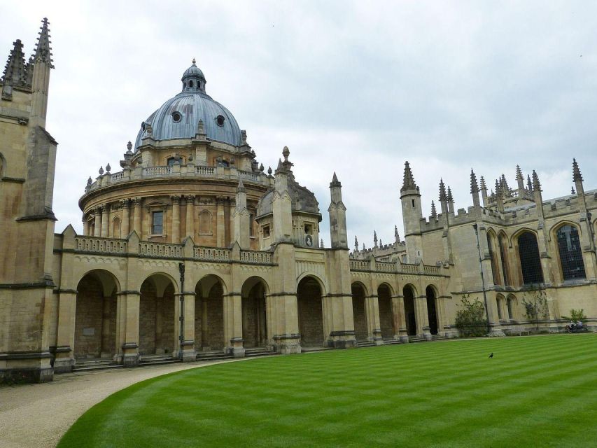 Oxford University Private Guided Walking Tour