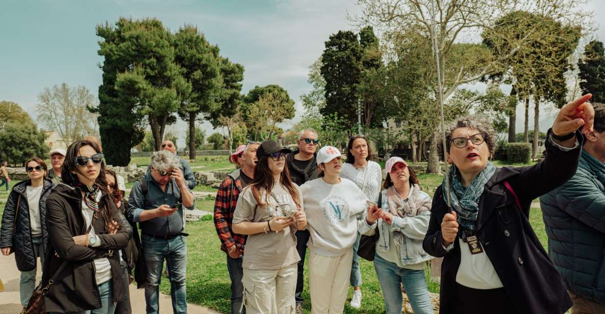 Paestum: Small-Group Tour With an Archaeologist and Tickets