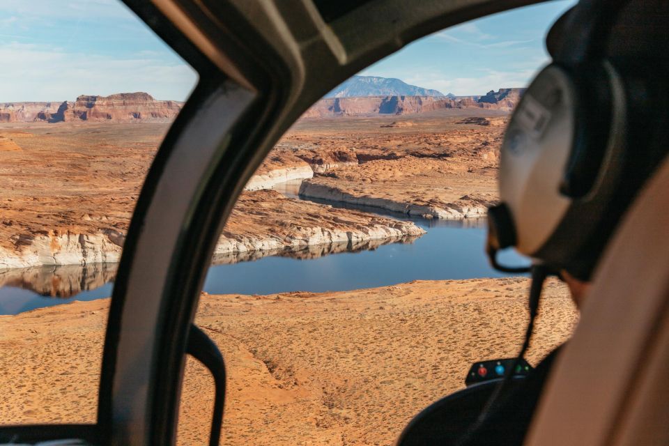 Page: Horseshoe Bend Helicopter Flight & Tower Butte Landing