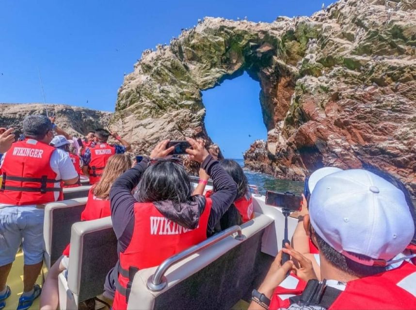 Paracas: Ballestas Islands Boat Ride Tour