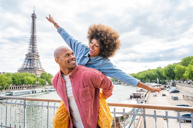 Paris: Eiffel Tower Photo Shoot