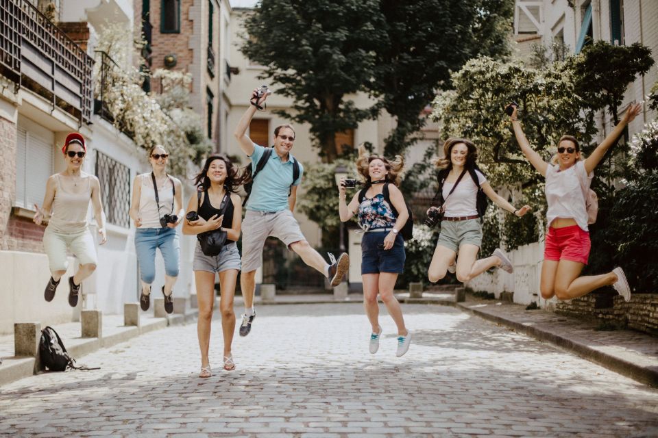 Paris: Photo Walk in Montmartre