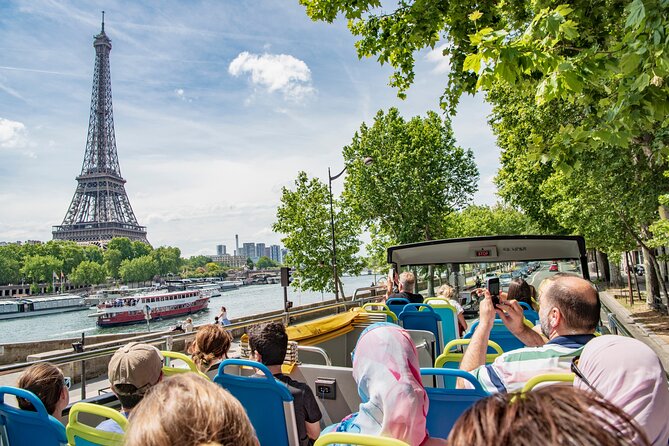 Paris Tootbus Discovery Hop-On Hop-Off Bus Tour