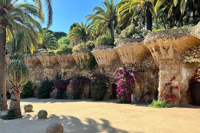 Park Guell Guided Tour With Skip the Line Ticket