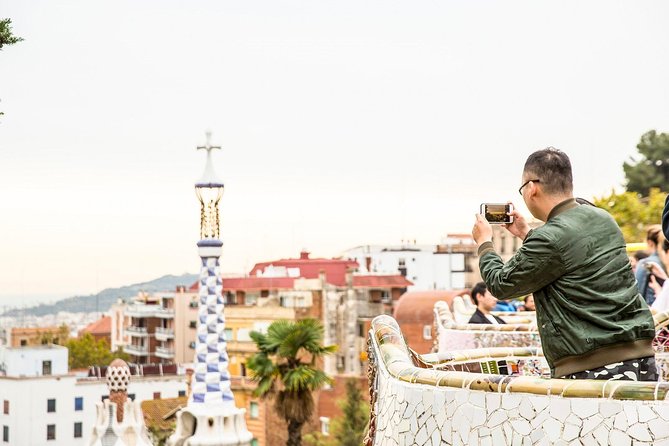 Park Guell Guided Tour With Skip the Line Ticket - Key Highlights of the Tour