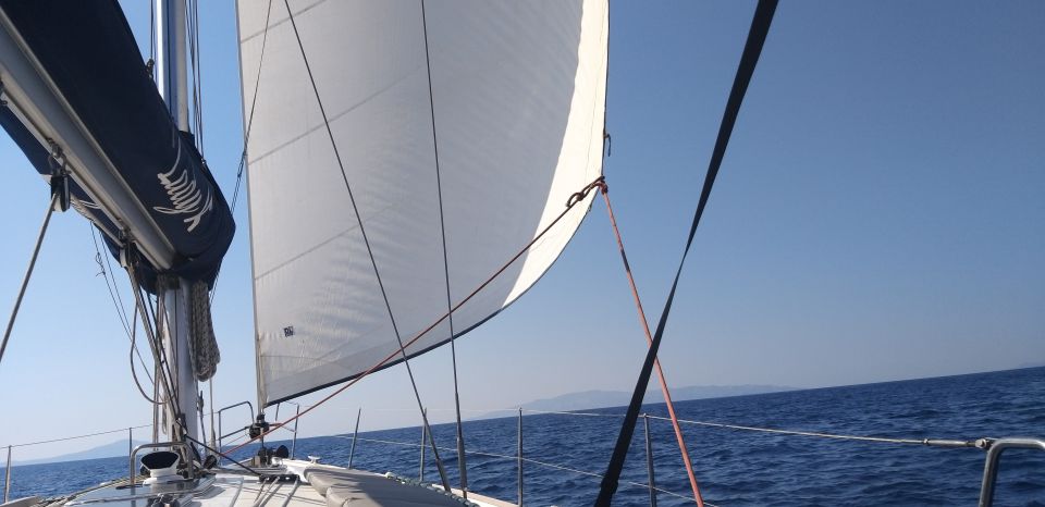 Paros: Iraklia, Schinoussa, & Naxos Sailing Tour With Lunch