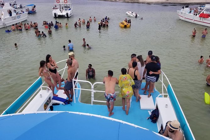 Party Boat in Punta Cana - Booze Cruse - Included Amenities and Services