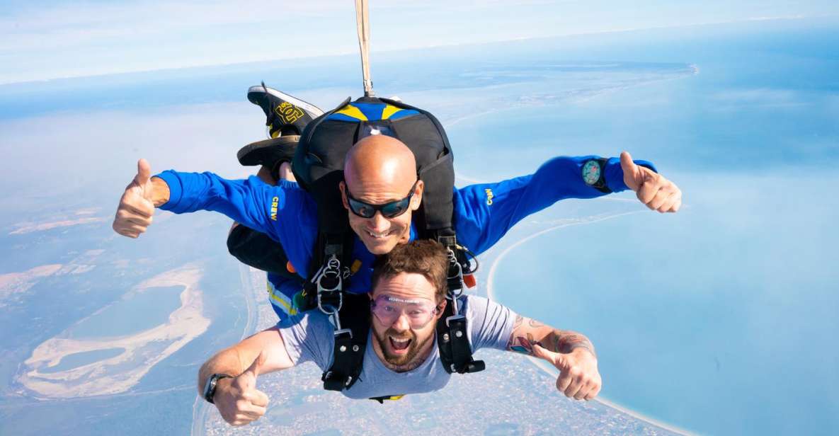 Perth: Tandem Skydive Over Rockingham Beach