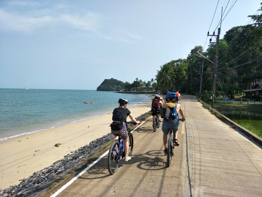 Phuket: Yao Island Cycling and Beach Day-Trip