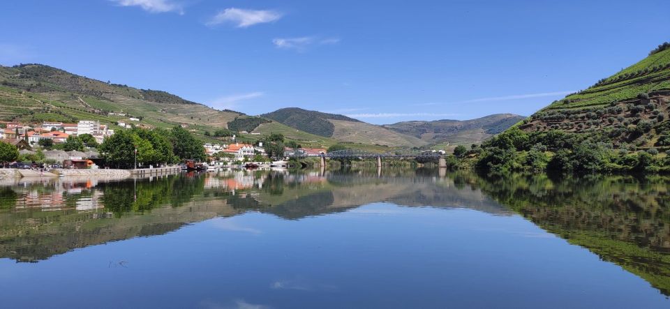 Pinhão: Douro River 1H Boat Trip With Port Wine