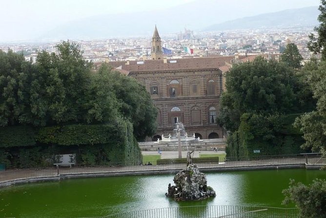 Pitti Palace and Boboli Gardens Private Tour