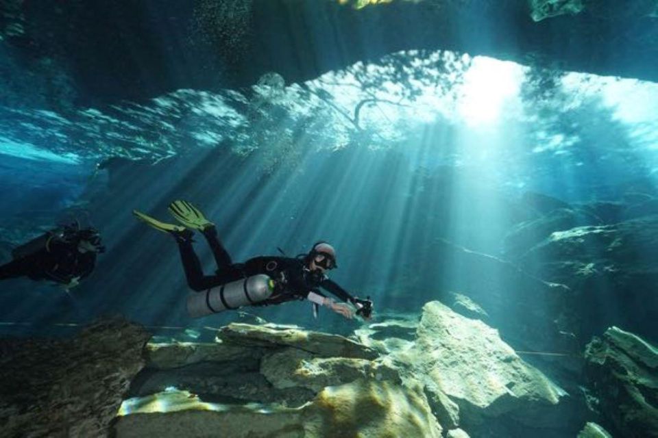 Playa Del Carmen: Chac Mool Cenote Dive