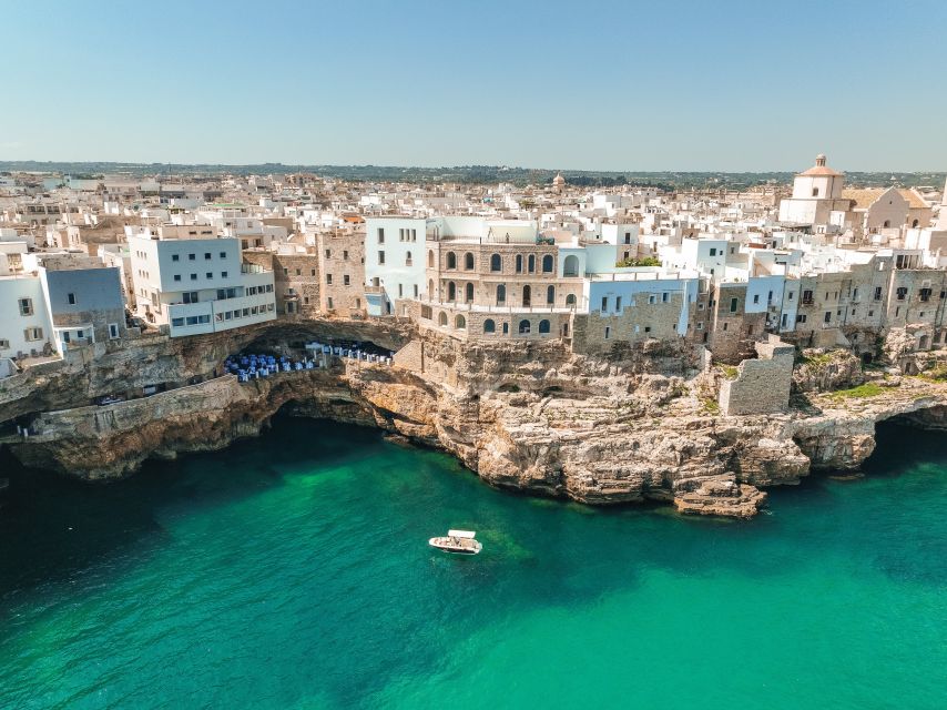 Polignano a Mare: Boat Cruise to Scenic Caves With Prosecco