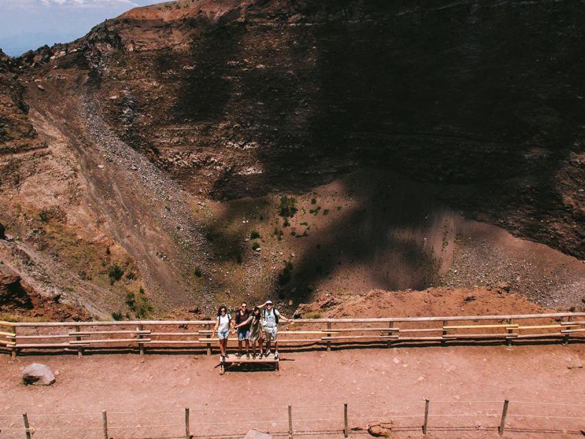 Pompeii: Mount Vesuvius Park Entry Ticket and Transfer