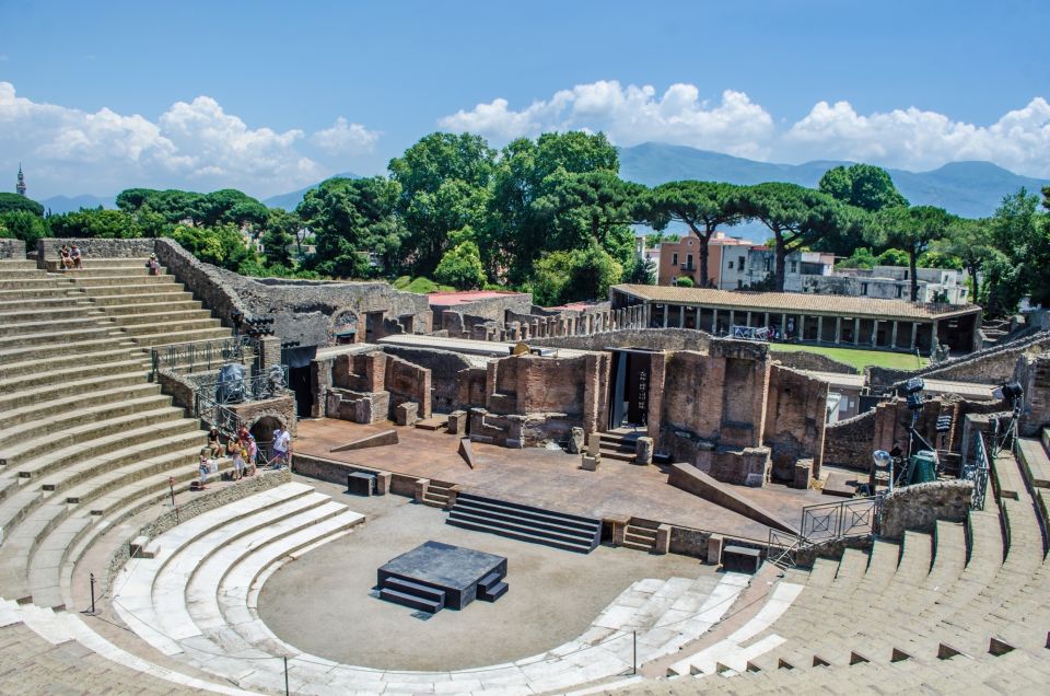 Pompeii: Skip-the-line-Ticket and Guided Tour