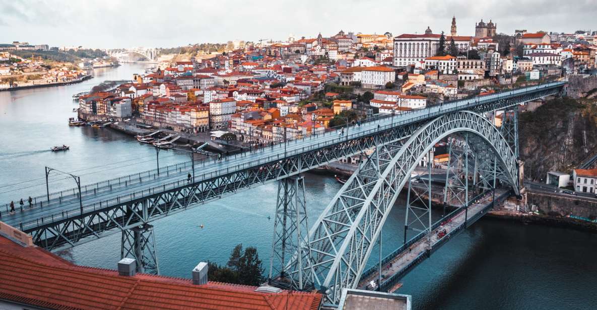 Porto: Private Half Day Photo Tour With a Local Pro - Tour Overview