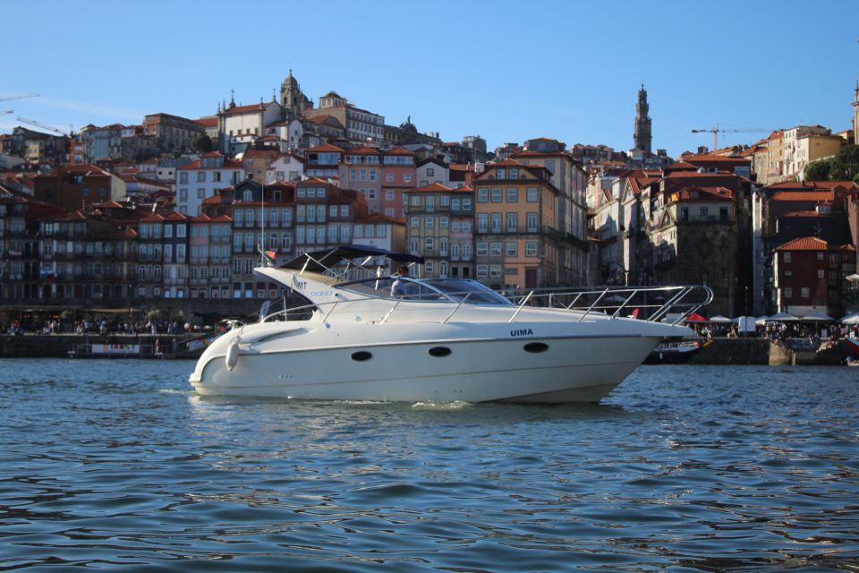 Porto: Private Yacht Cruise in the Douro River