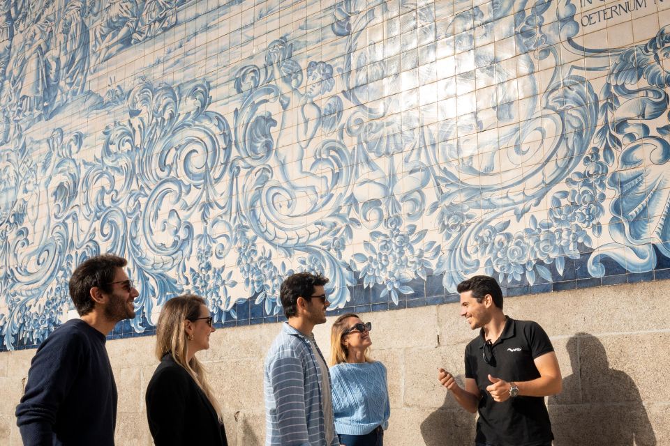 Porto: Walking Tour, Lello Bookshop, Boat and Cable Car