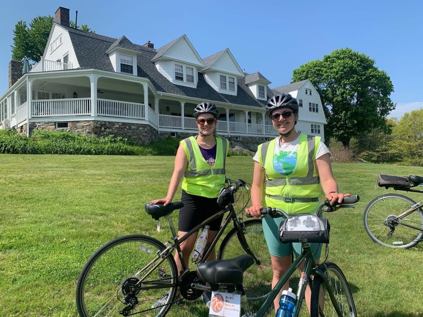 Portsmouth: Private Custom Bike Tour Experience