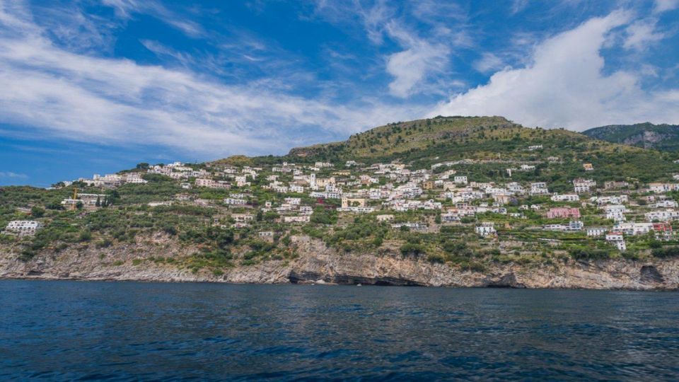 Positano: Amalfi Coast Group Guided Boat Tour With Prosecco