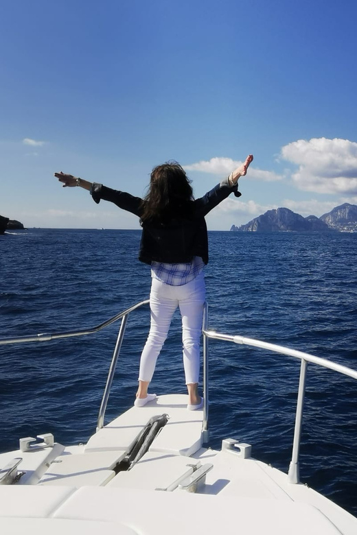 Positano Exclusive Private Boat Tour in the Land of Mermaids