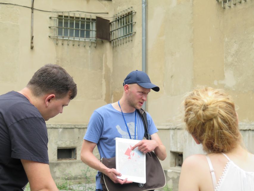 Potsdam: City Tour in a Soviet Minibus