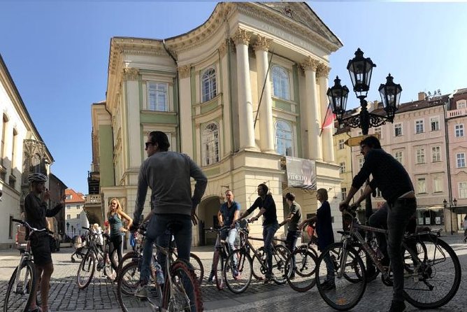 Prague: Classic City Bike Tour