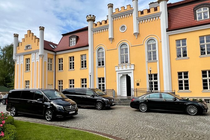 Private Airport Transfer: From Airport Gdansk (GDN) to Hotel in Gdansk