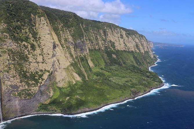 Private Big Island Experience: 3 of 4 Window Seats