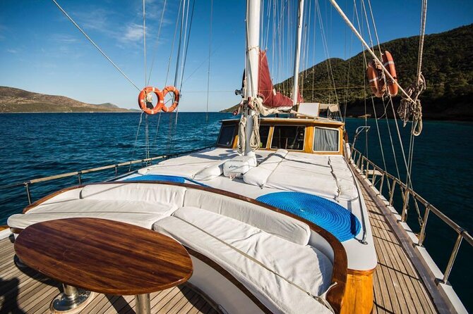 Private Boat Experience in Bodrum Coast With Snorkeling and Coves