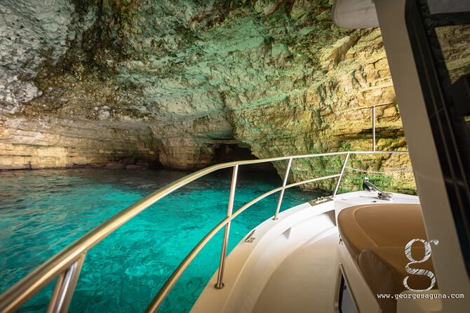 Private Boat Tour Experience With Snorkeling Blue Lagoon and Comino