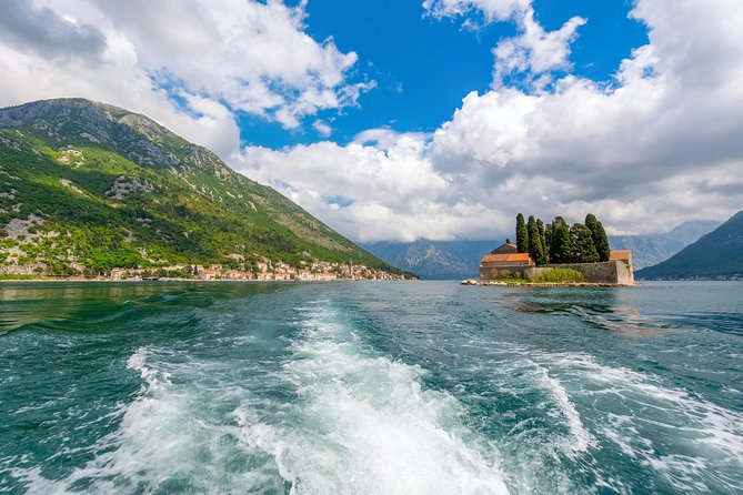 Private Boat Tour Kotor: Lady of the Rocks & Blue Cave – Small Groups up to 15
