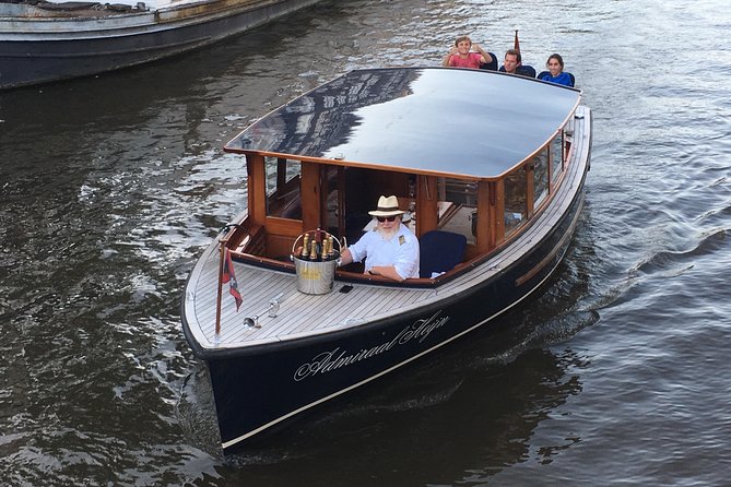 Private Boat Tour on a Electric Saloon Boat