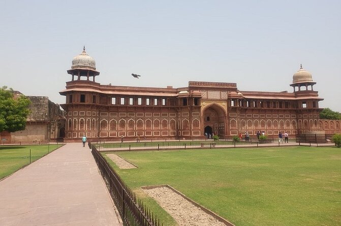 Private Car Tour of Taj Mahal and Agra Fort From Delhi - Itinerary Details