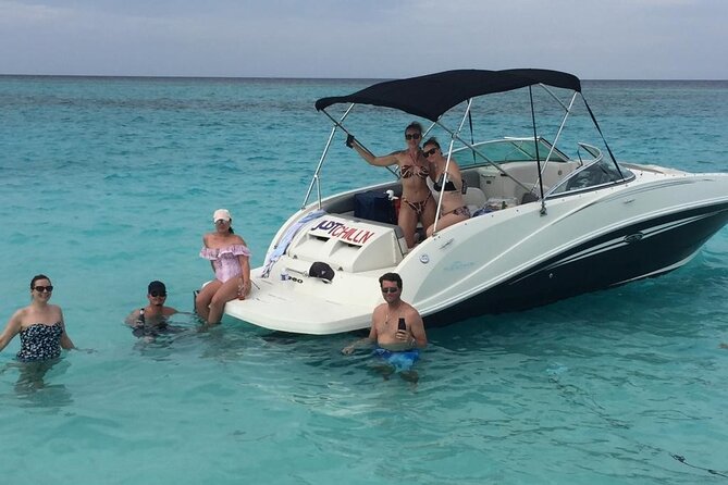 Private Charter – Stingray City, Starfish Point & Snorkeling