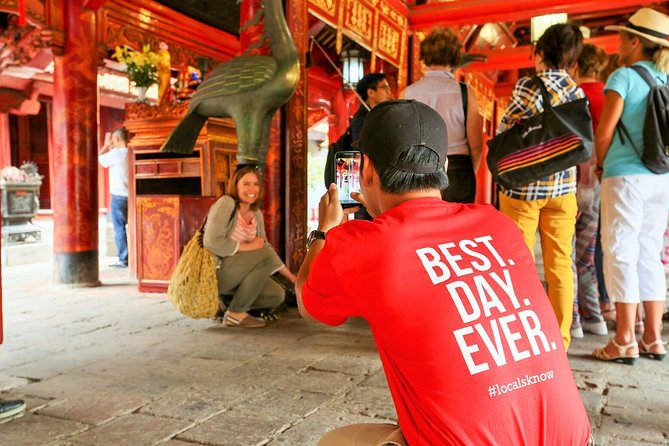 Private Crowd Free Hanoi: Morning Highlights of the City Experience