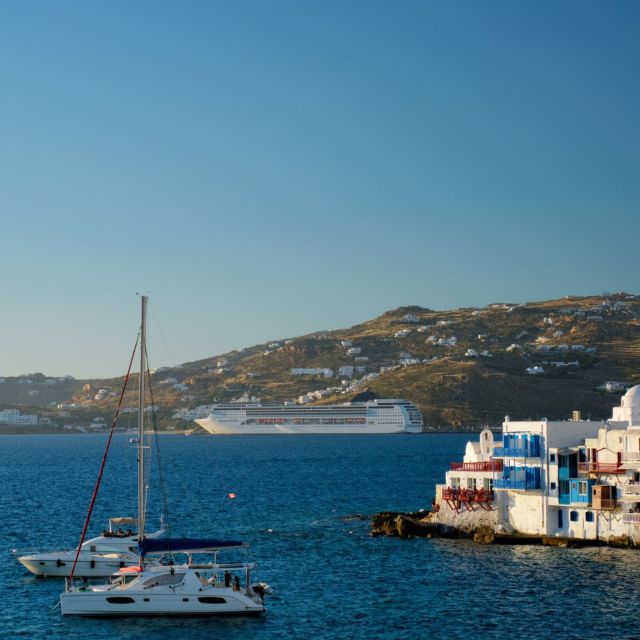 Private Cruise From Mykonos to Dragonisi.