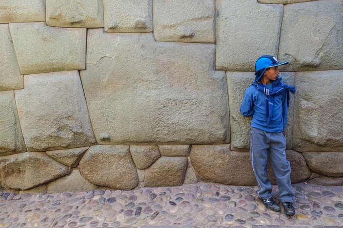 Private Cusco, Puka Pukara, Tambomachay and Sacsayhuaman Full-Day Tour