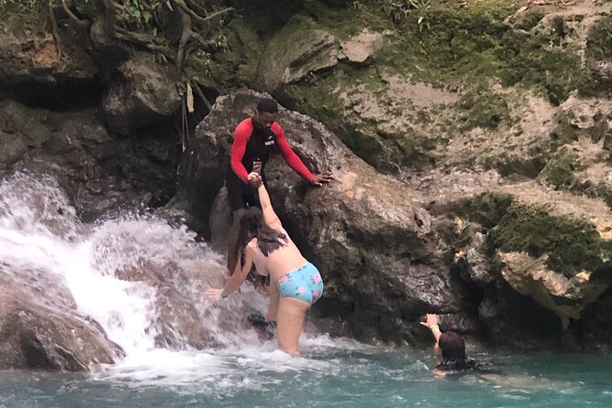 Private & Customize Tour From Montego Bay to Blue Hole/Secret Falls