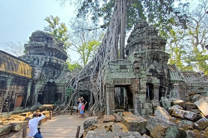 Private Day Tour in Angkor Park