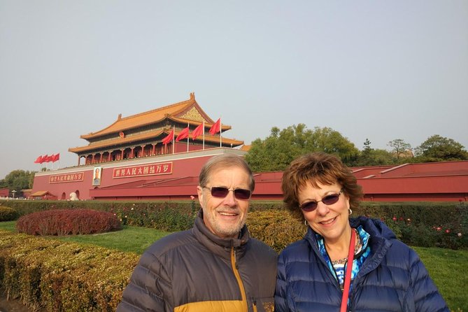 Private Day Tour to Tiananmen Square, Forbidden City and Hutong by Public Transportation