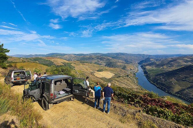 Private Douro and Porto 4×4 Tour With Wine Tasting and Boat Trip