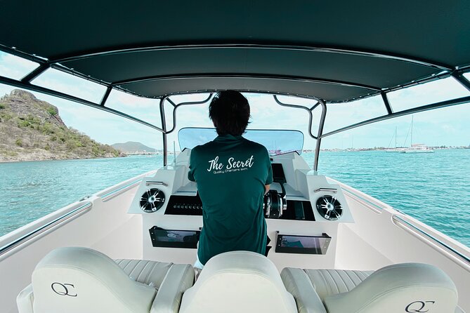 Private Full-Day Speed Boat Tour of St. Martin With Luxury Lunch